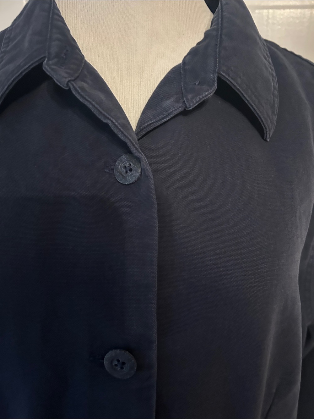LL Bean Classic Women's Navy Button-Up oversized Jacket Tencel/ Cotton blend - Picture 4 of 9